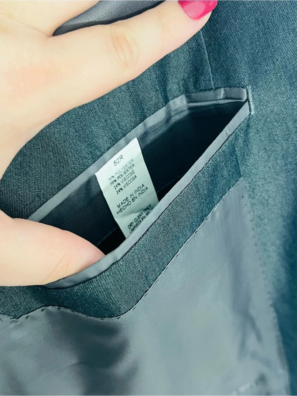 Perry Ellis polyester cared